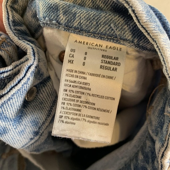 American Eagle Curvy 90s Straight Jeans Womens 0 Light Wash High Rise Distressed - Picture 12 of 15